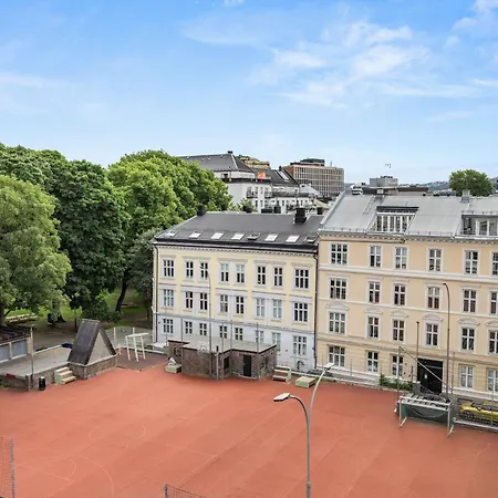 Exclusive Penthouse With Terrace Leilighet *